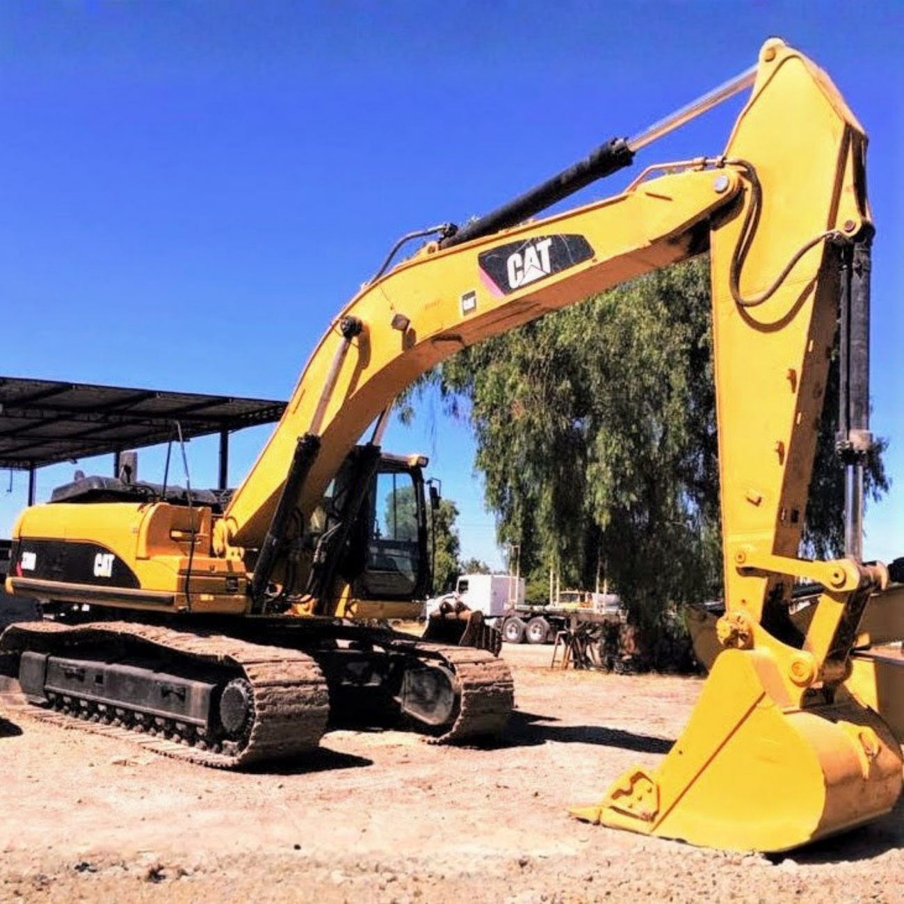 Excavadora Caterpillar 330DL año 2008 en venta